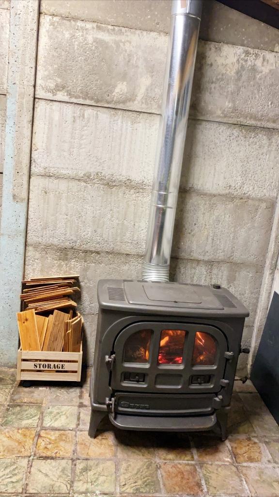 Verstelbare gietijzeren hout- en kolenkachel Dovre Focus ALL, Ophalen, Houtkachel, Zo goed als nieuw, Vrijstaand
