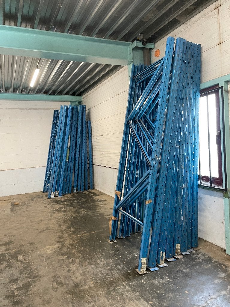 Palletstelling merk Stow, VEEL, weg wegens verhuis, Enlèvement