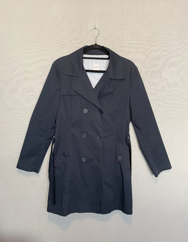 Donkerblauwe trenchcoat van Pennyblack (40), Vêtements | Femmes, Vestes | Été, Taille 38/40 (M), Enlèvement ou Envoi, Comme neuf