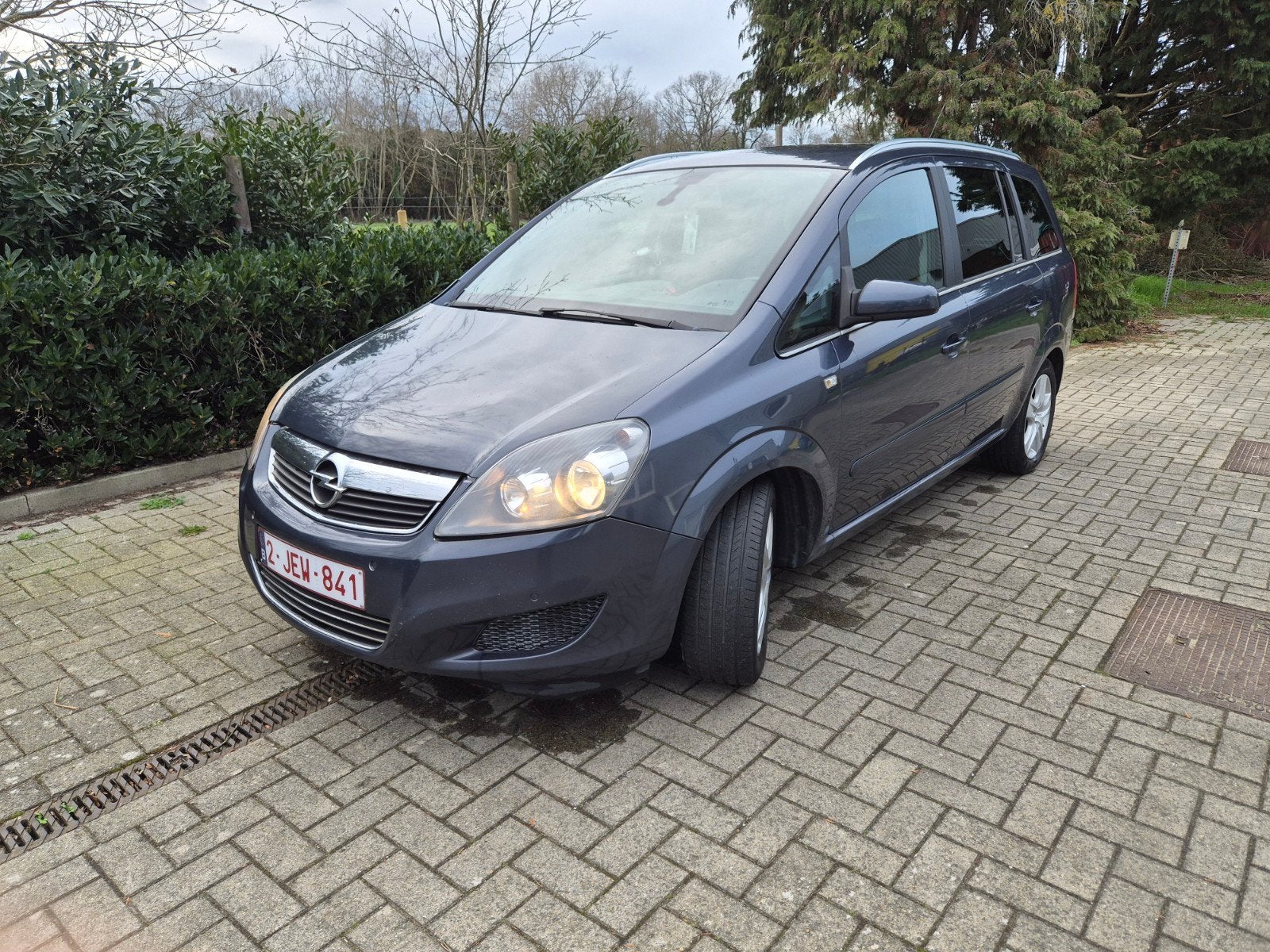 Opel zafira 1.6 benzine 182000km ️0470561881, Autos, Opel, Argent ou Gris, Achat, 7 places, Boîte manuelle