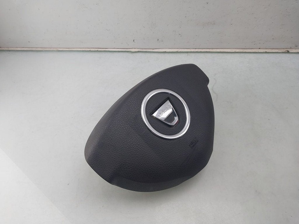 AIRBAG STUUR Dacia Lodgy (JS / SD0J) (|985105160R|), Dacia, Gebruikt, Peter-Huppertz-Straße 5
51063  Köln, DE, Dialog.deutschland@renault.de