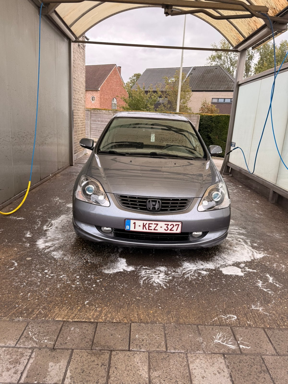 Honda civic 2005, Autos, Honda, Argent ou Gris, Achat, Beige, Autre carrosserie