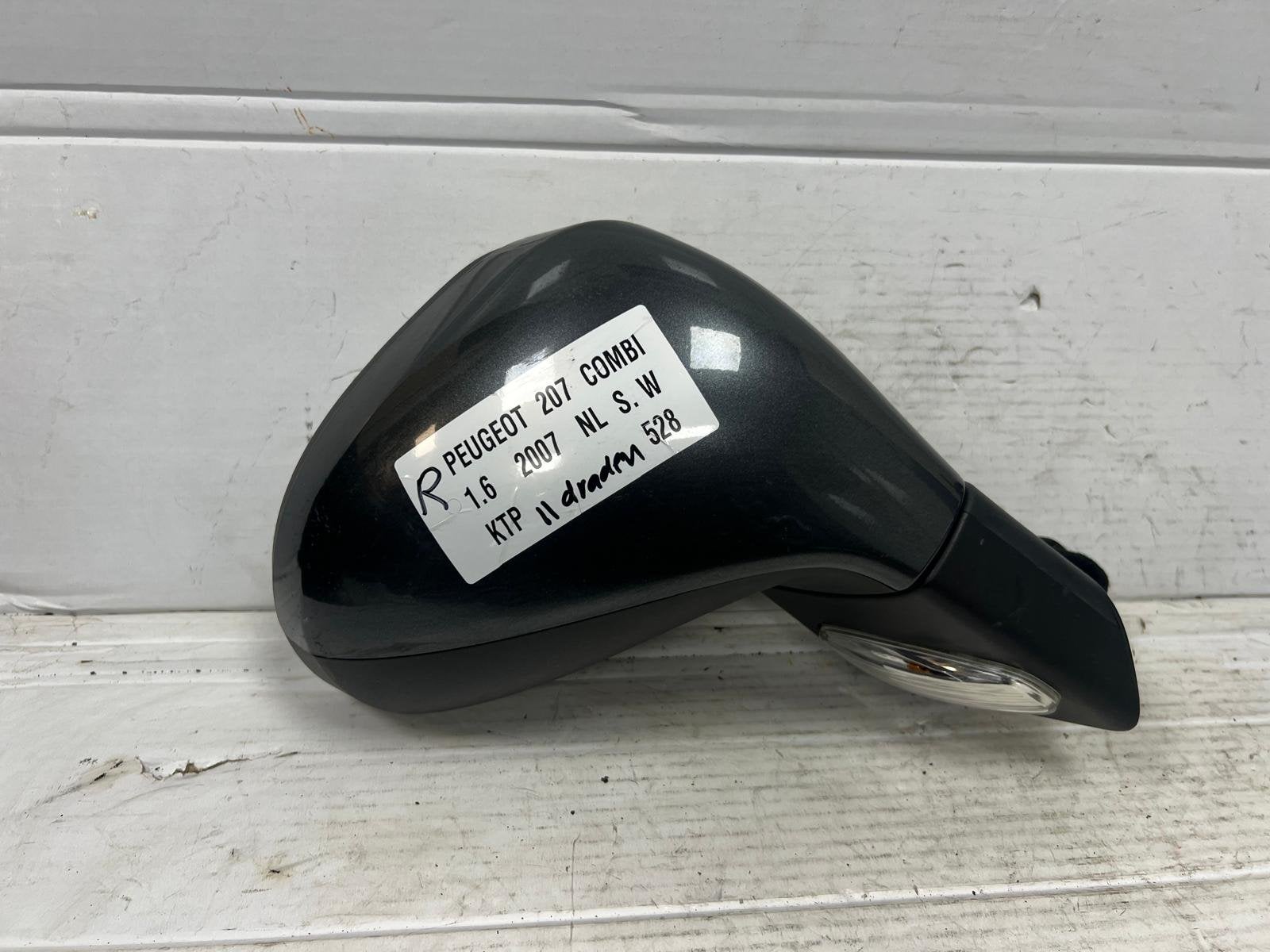 R troviseur ext rieur droit gris KTP pour Peugeot 207 SW (20, Taurusavenue 1
2132 LS  Hoofddorp, NL, Contact.group@renault.com