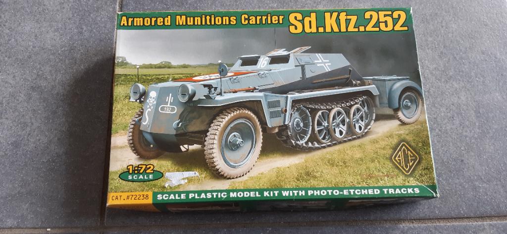 Modelbouw ACE 1/72 Sdkfz 252 €18, Enlèvement, Neuf