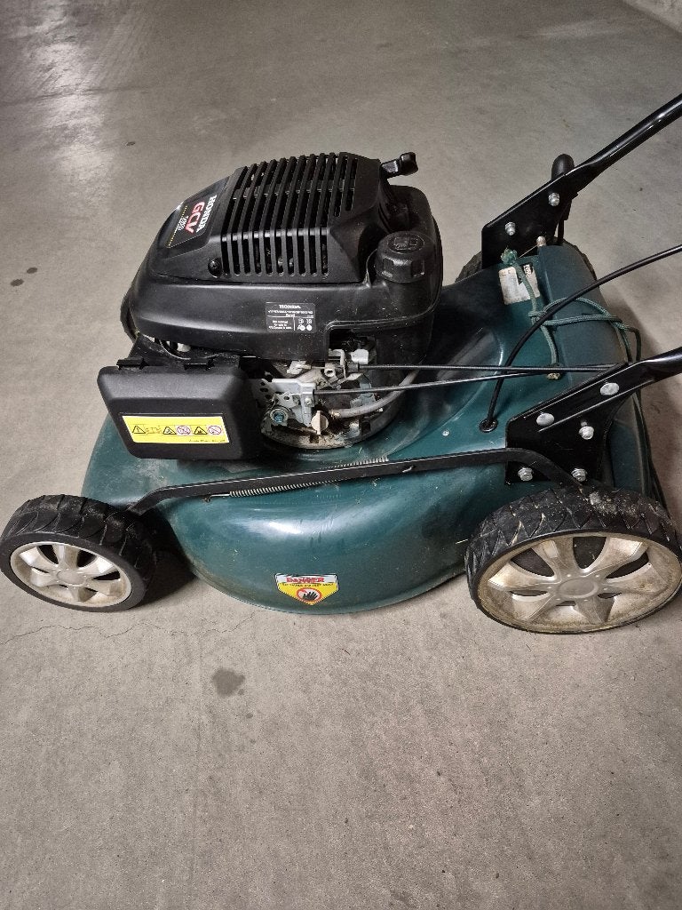 Benzine grasmaaier Powerplus(Honda motor), Cirkelmaaier, Gebruikt, Benzine-grasmaaier, Powerplus