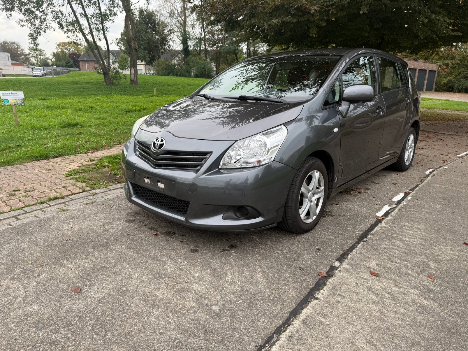 Toyota verso, Auto's, Euro 5, Particulier, ABS, Zilver of Grijs