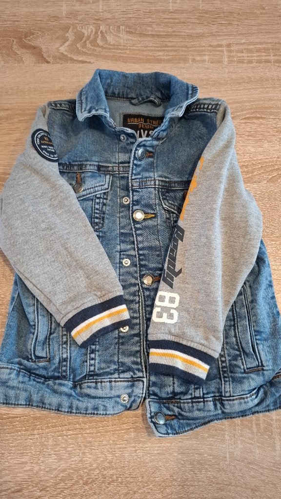 Jeans jasje 5j, Ophalen, Zo goed als nieuw, Jasje