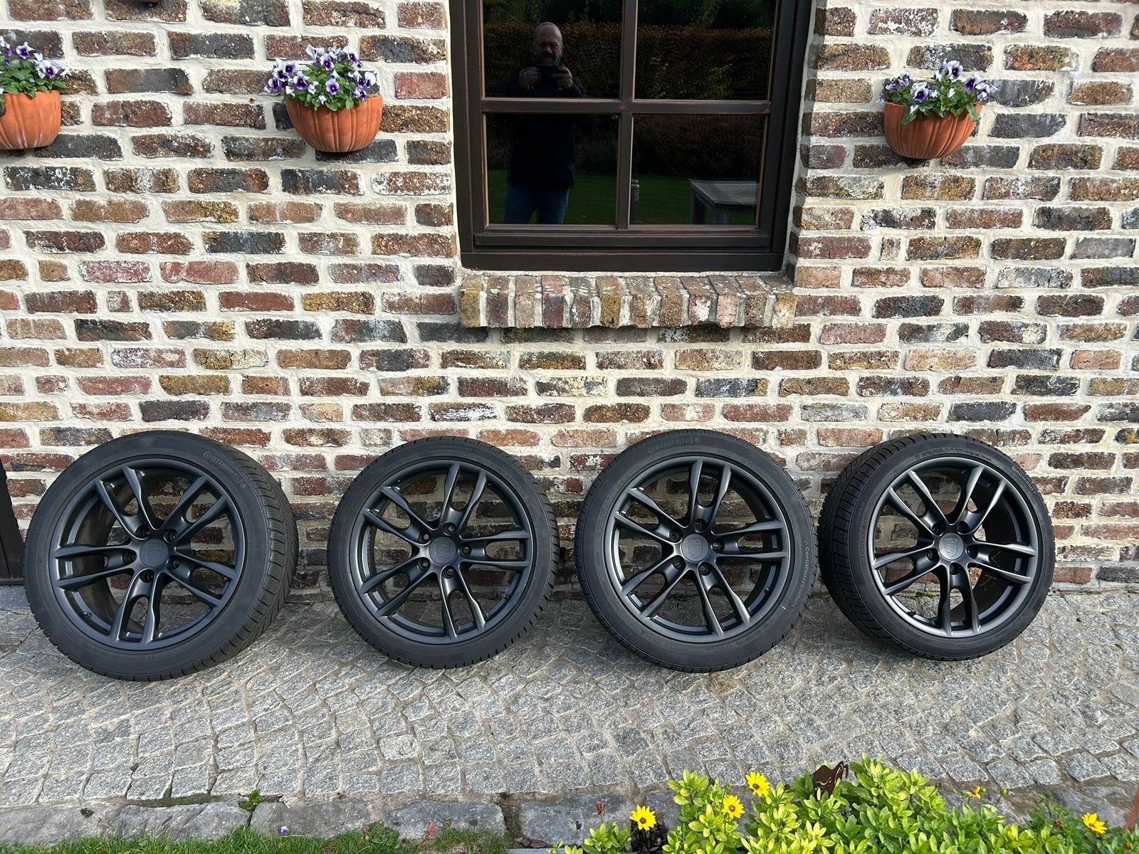 Ensemble complet de jantes et pneus d'hiver Porsche, Autos : Pièces & Accessoires, Enlèvement, Pneus hiver, Pneu(s)