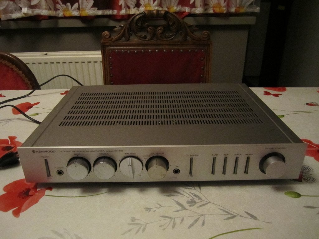 Kenwood ka 80, Audio, Tv en Foto, Ophalen of Verzenden, Gebruikt, Stereo, Minder dan 60 watt