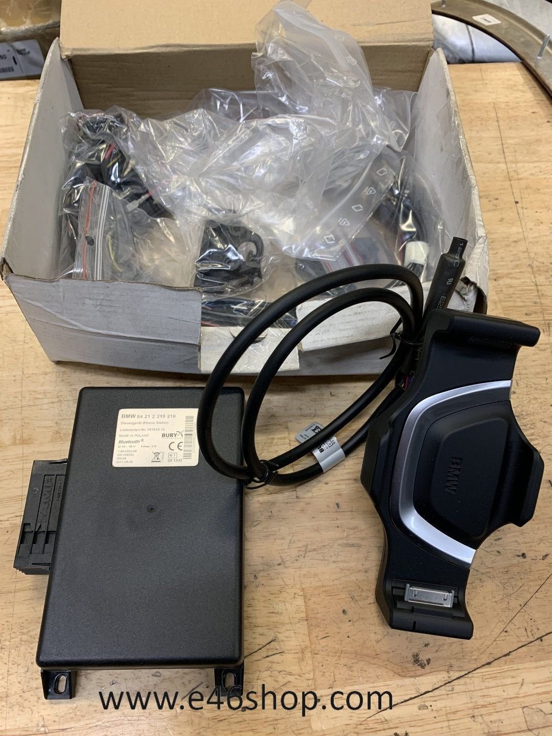 Telefoon station houder IPHONE 4 BMW oe 84212219219, Autos : Divers, Carkits, Neuf, -, -, -