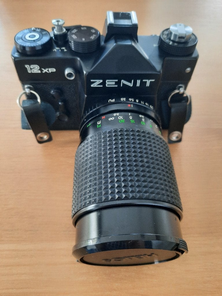 Zenit analoge spiegelreflexcamera 12XP, TV, Hi-fi & Vidéo, Appareils photo analogiques, Enlèvement, Comme neuf, Reflex miroir