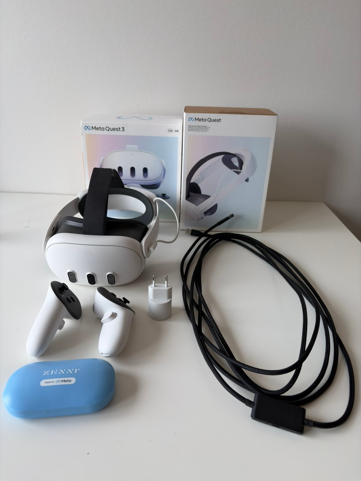Meta Quest 3 + elite strap met batterij + accesoires, Enlèvement, Comme neuf, Lunettes VR