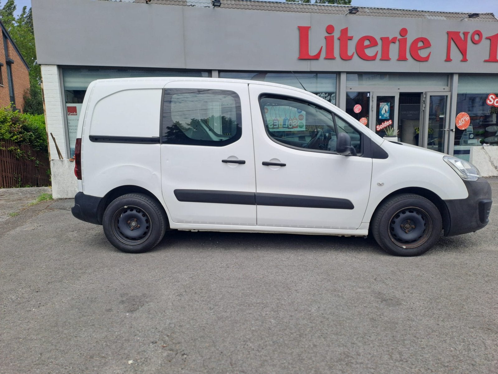 Citroën Berlingo 2018*Euro6B* 246000km* A/C* navi* CT, Euro 6, Entreprise, 2 places, Boîte manuelle