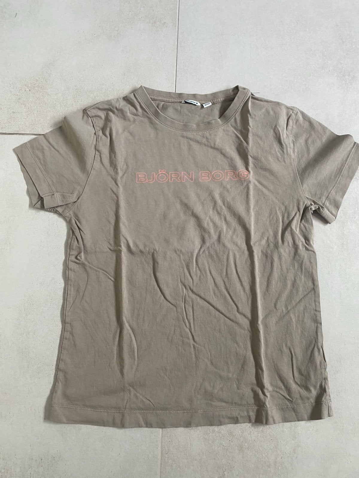 Jongen tshirten verschillende maten, Ophalen, Zo goed als nieuw
