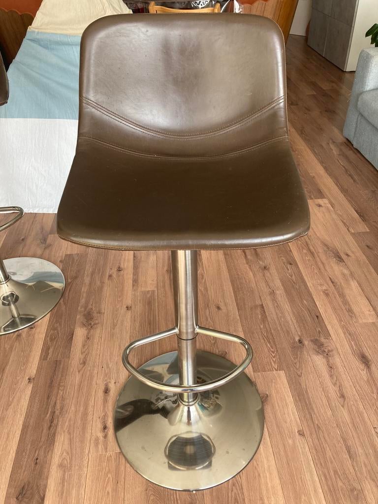 Lot de deux tabourets de bar Alterego Design, Ophalen, Gebruikt, Leer