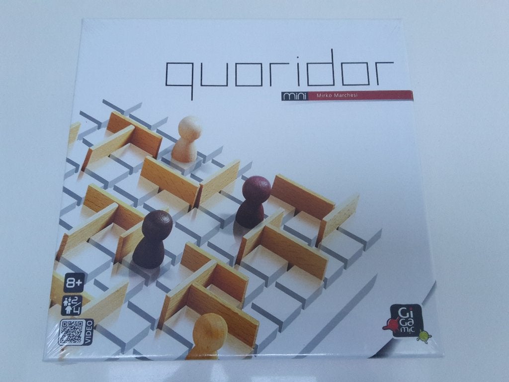 Nieuw houten spel Quoridor Travel, 2-4 sp., + 1 gratis promo, Hobby en Vrije tijd, Ophalen of Verzenden, Nieuw, Gigamic, Reisspel