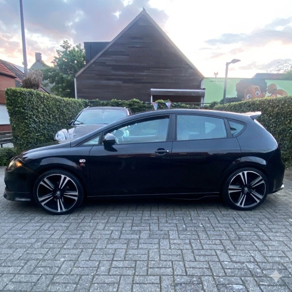 Seat Leon ** Cupra look** Facelift**, Autos, Euro 5, Achat, Diesel, Particulier