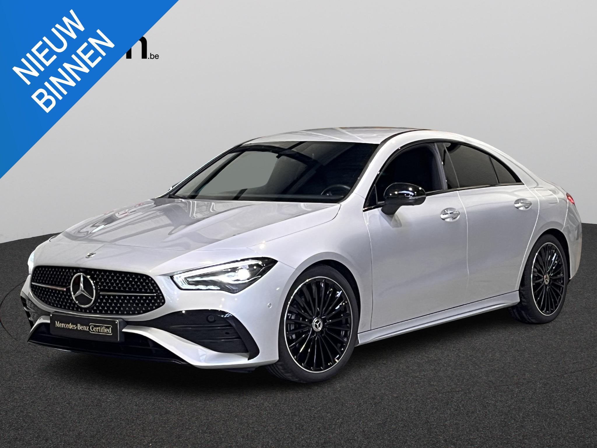 Mercedes-Benz CLA 180 AMG Line, Auto's, Stof, Gebruikt, 4 cilinders, 136 pk