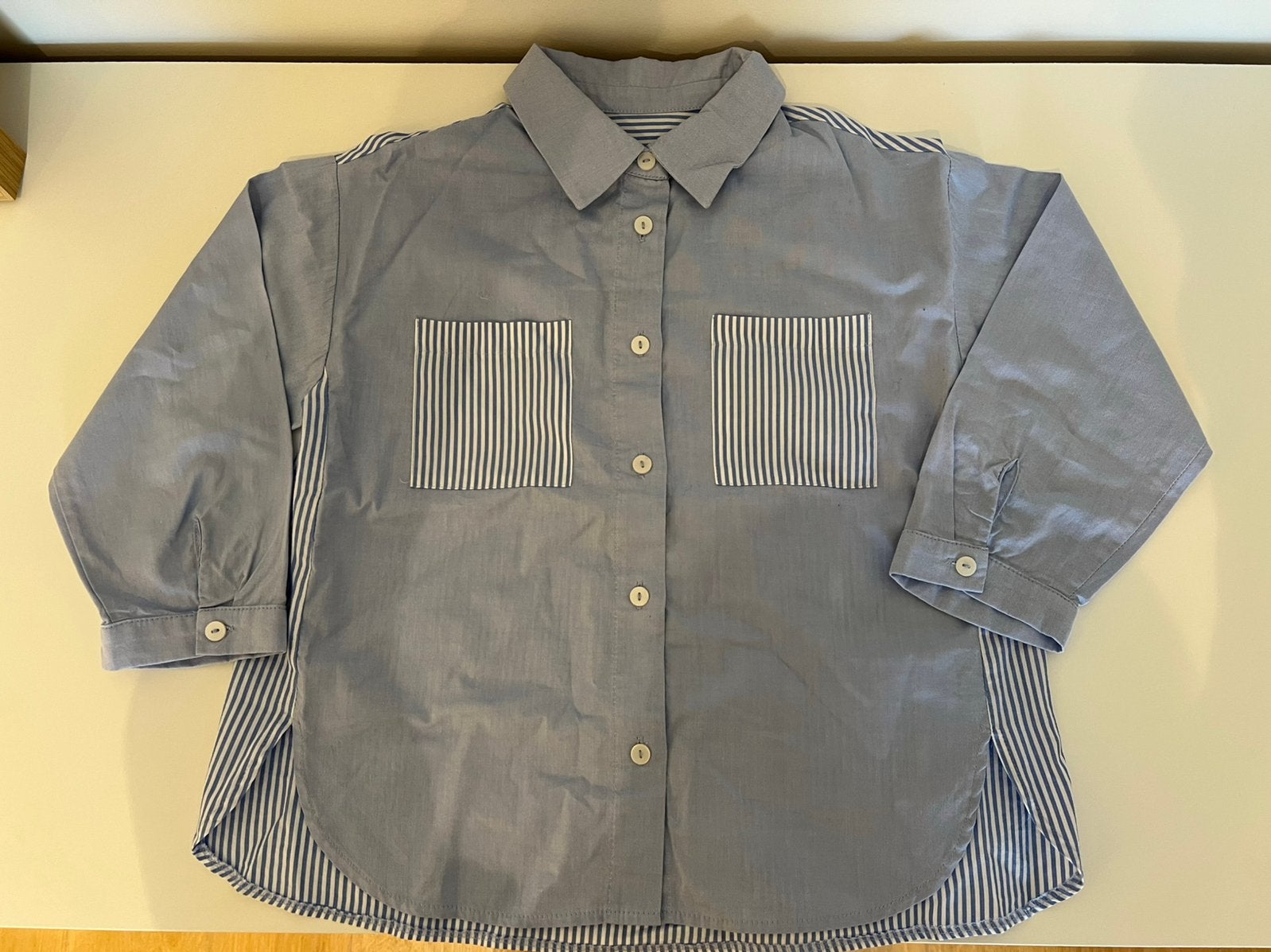 Meisjes loose fit hemd maat 4/5 jaar, Ophalen of Verzenden, Zo goed als nieuw, Meisje, Overhemd of Blouse
