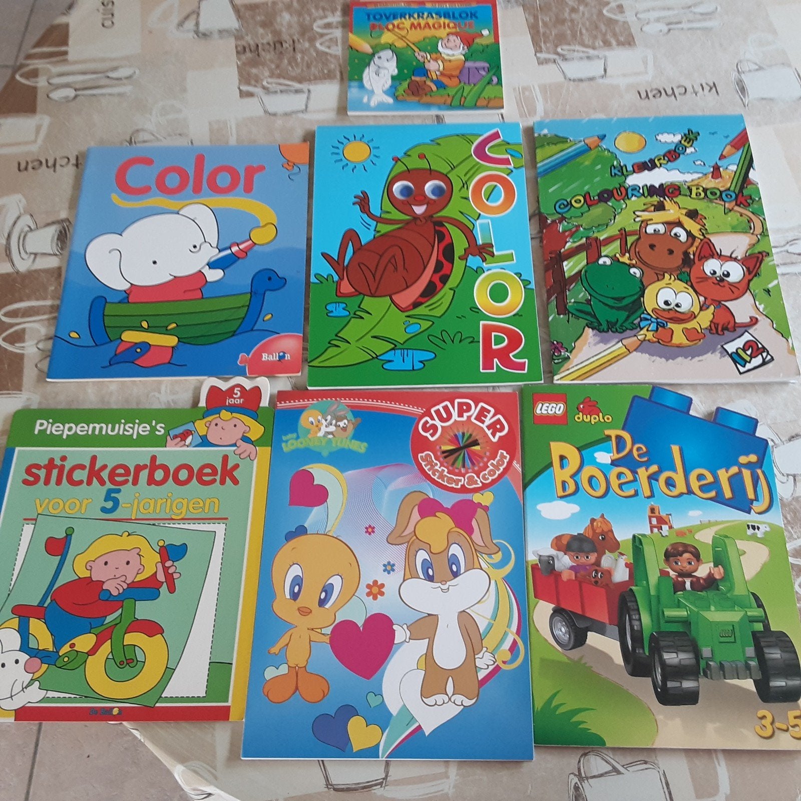 7 nieuwe kleurboeken zie beschrijving, Ophalen of Verzenden