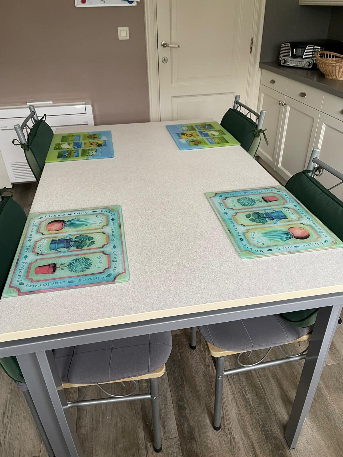 Degelijke keukentafel, Ophalen, Gebruikt