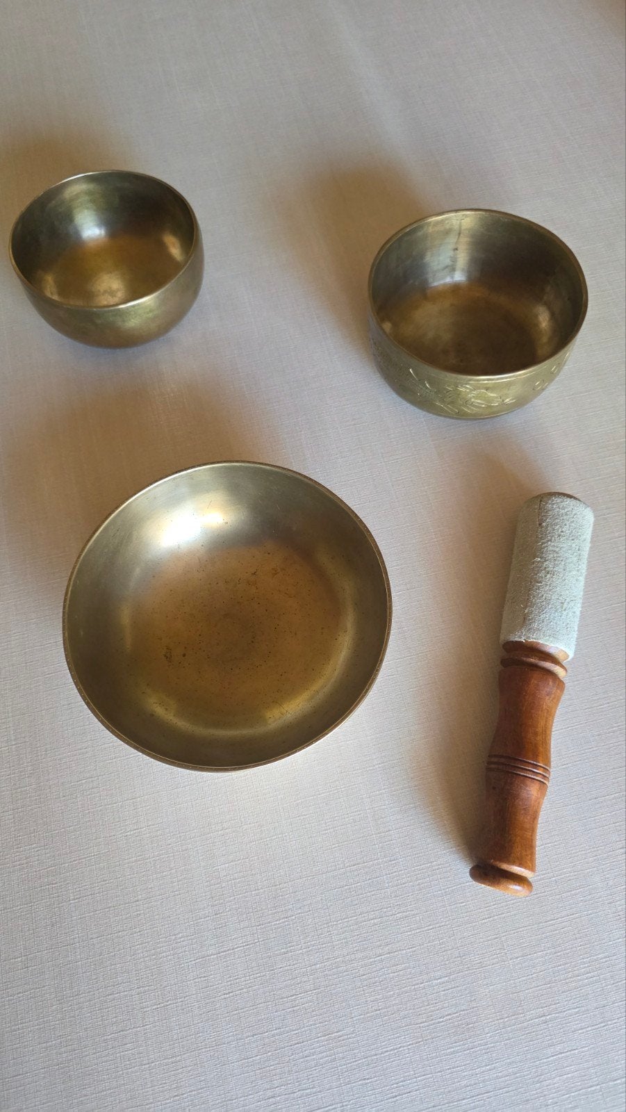 set van 3 mooie originele kleine klankschalen soundhealing, Muziek en Instrumenten, Ophalen of Verzenden, Gebruikt, Overige soorten