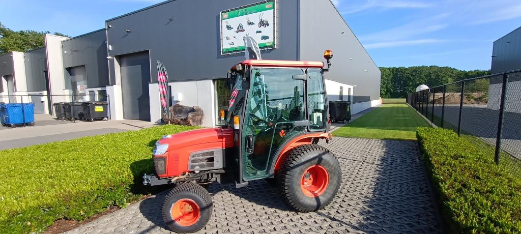 Kubota B3030, Ophalen, Boomteelt, Weidebouw