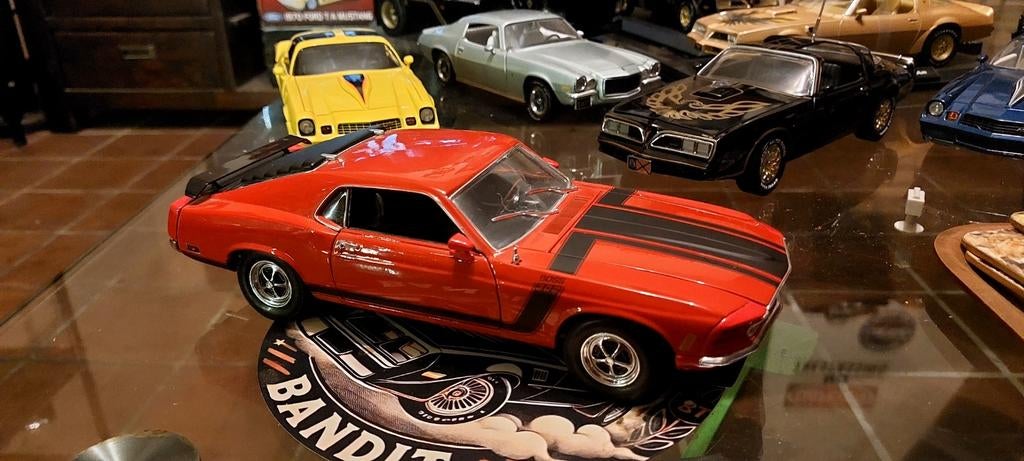 Ford mustang boss 302 welly no box mint staat, Enlèvement ou Envoi, Voiture, Welly
