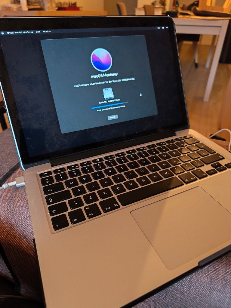 Macbook pro 2015 13-inch, Computers en Software, Ophalen, Gebruikt, Qwerty, 13 inch