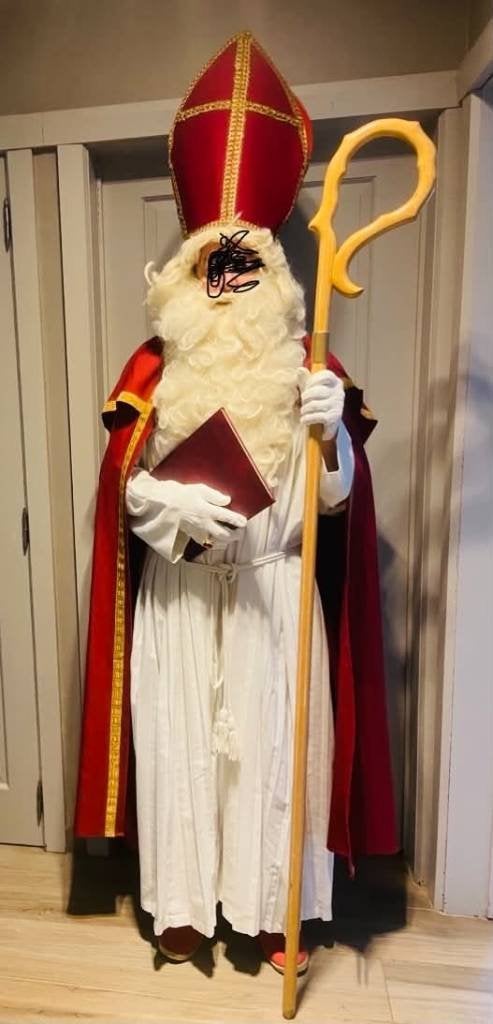 Sinterklaas en Piet kostuum, Enlèvement