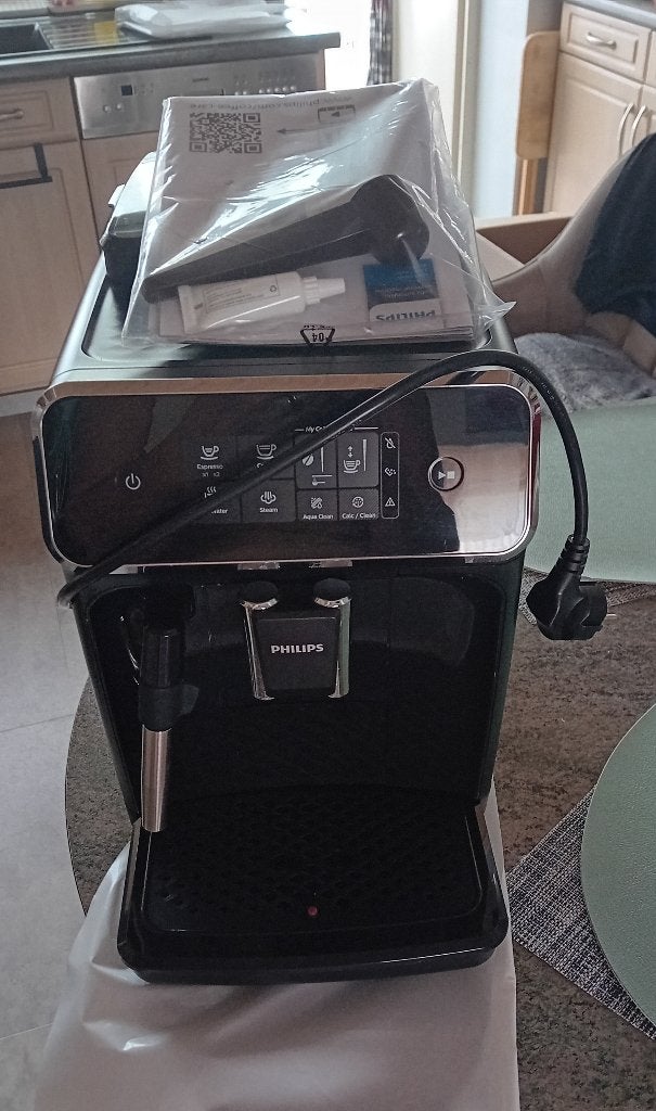 Machine à café Philips Série 2200, Elektronische apparatuur, Koffiezetapparaten, Ophalen, Afneembaar waterreservoir, Gebruikt