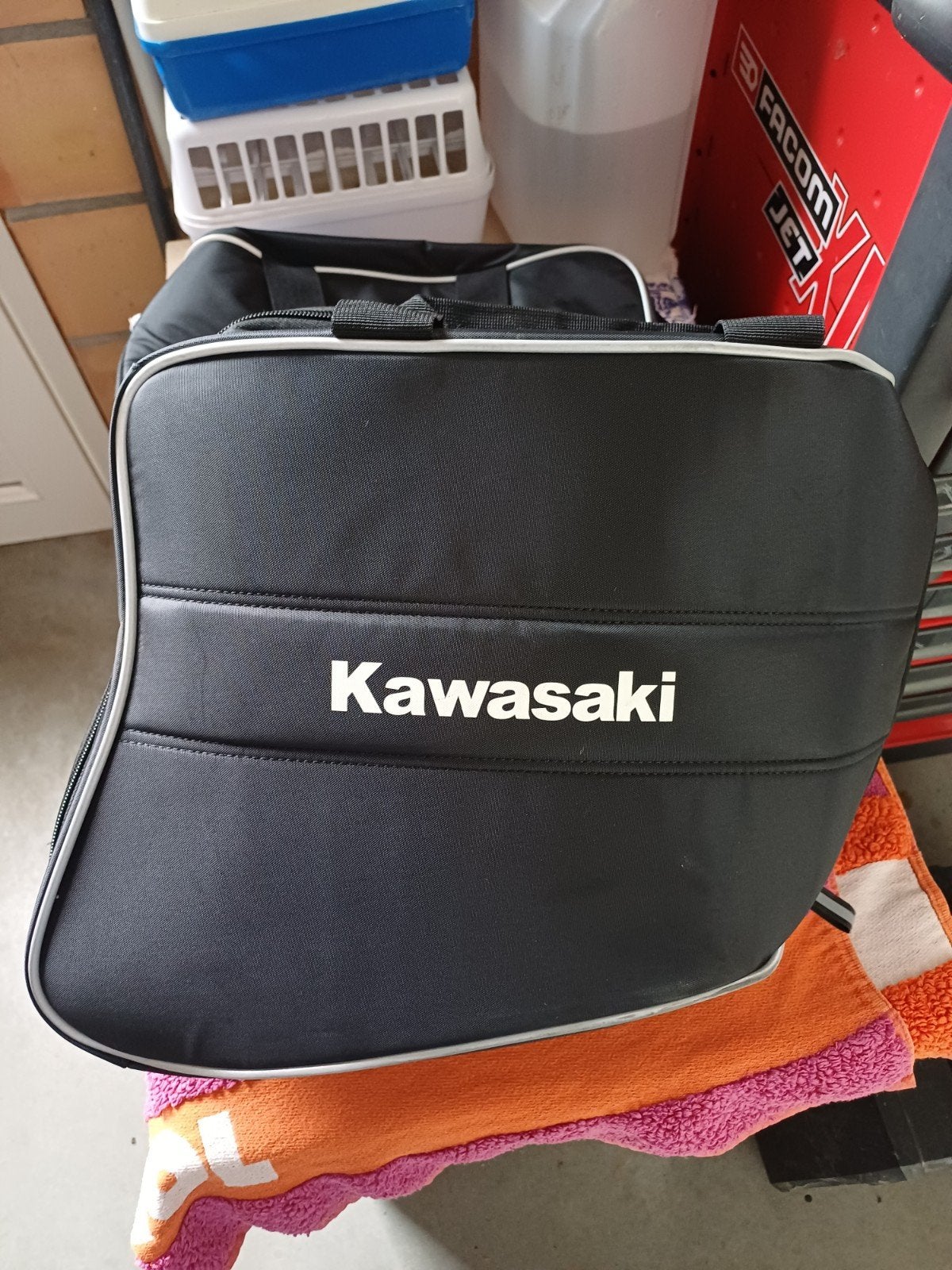 originele kawasaki zijkoffer tassen 28liter, Motoren, Ophalen of Verzenden, Nieuw
