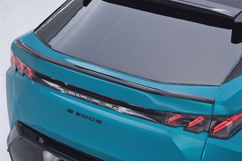 CSR Automotive Achterklep SpoilerPeugeot 3008 / E-3008, Verzenden