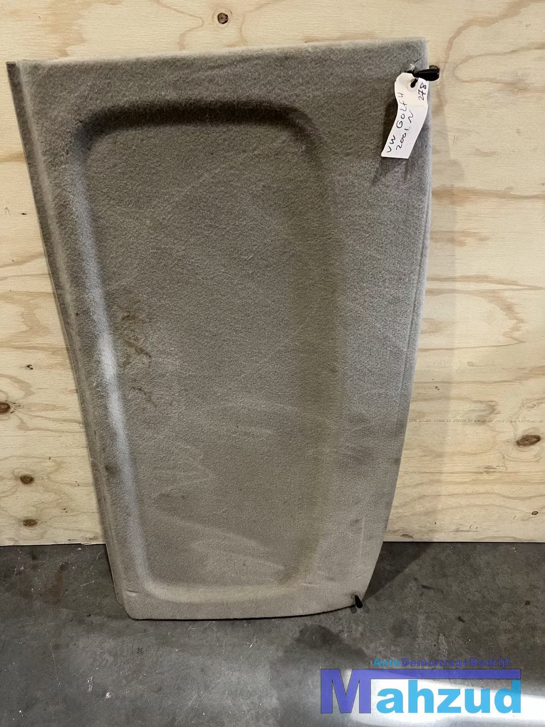 VW GOLF 4 Hoedenplank beige 1998-2003, Auto-onderdelen, Gebruikt, Volkswagen, Volkswagen AG, Vw@volkswagen.de
