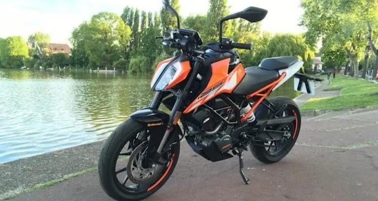 Moto KTM Duke 125, LED Verlichting, Occasion, Particulier, 125 cc