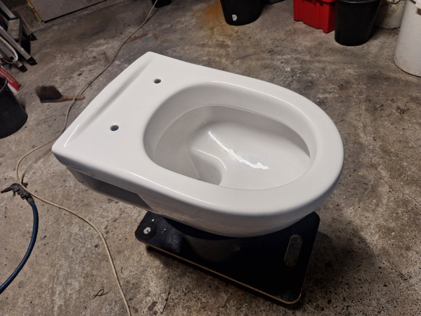 hangtoilet, Ophalen, Zo goed als nieuw
