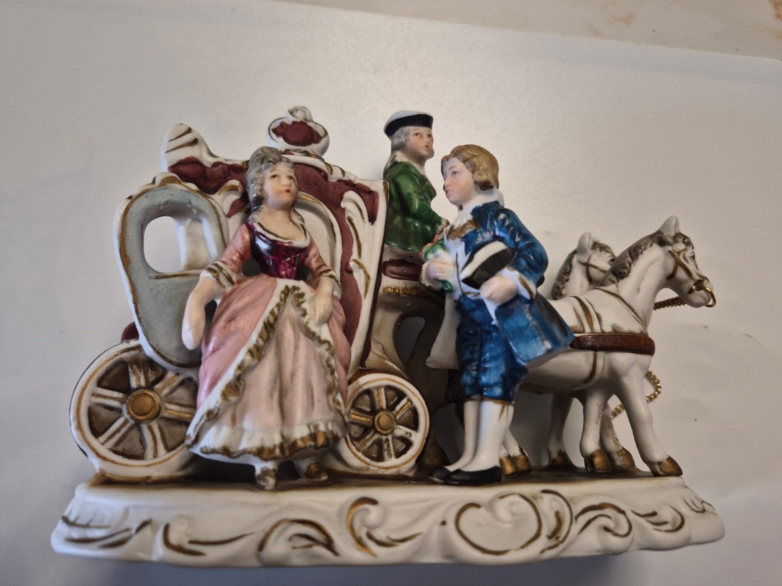 Vintage Porseleinen Beeldje Koets met Paarden – Kato Kogei J, Antiek en Kunst, Ophalen