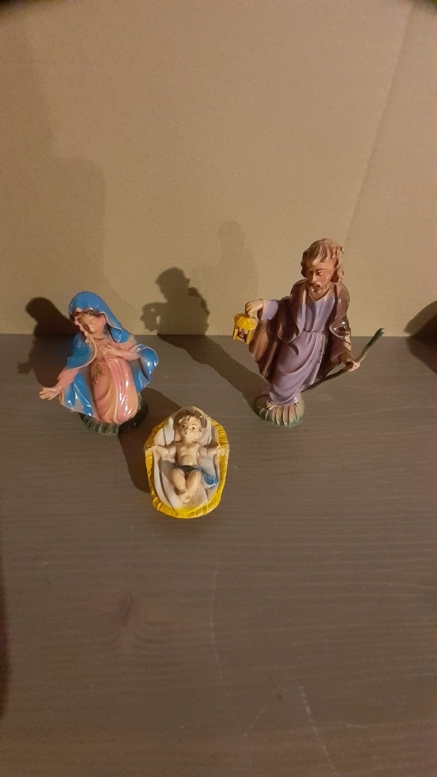 9 kunstof kerst beeltjes in goede staat, Enlèvement ou Envoi