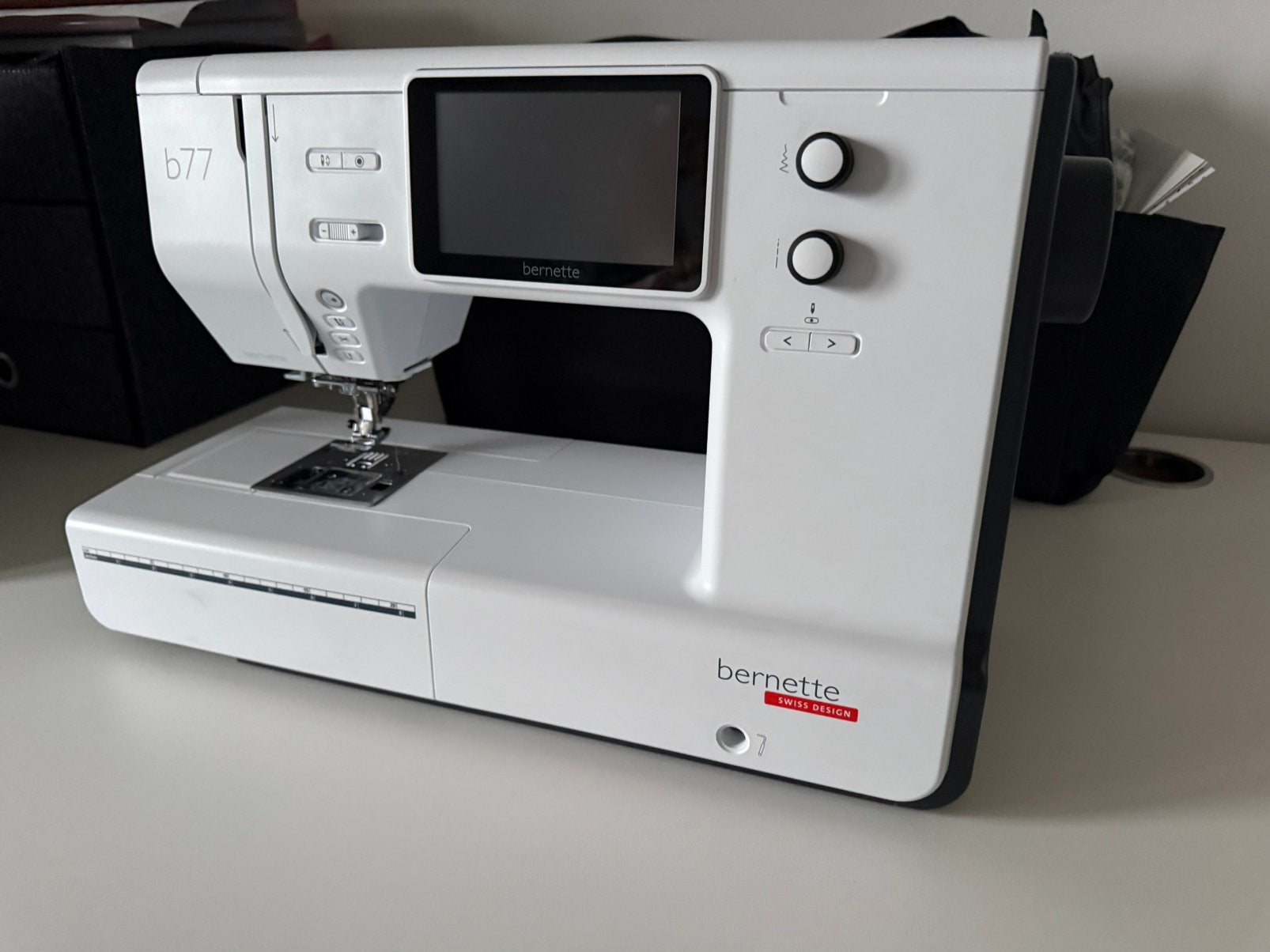 Bernette B77, Ophalen, Nieuw, Accessoires, Bernina