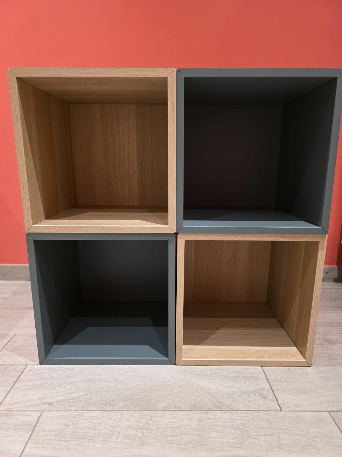 A vendre 4 cubes muraux et de rangement Ikea Eket, Enlèvement
