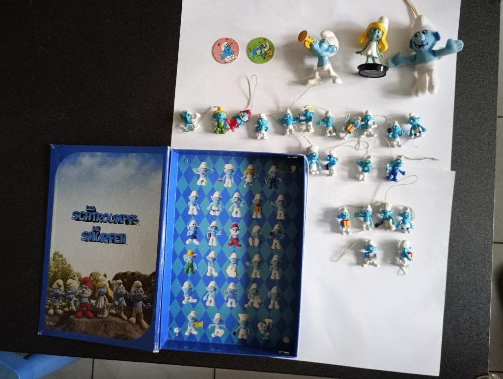 smurfen met map ea (2011), Ophalen of Verzenden, Gebruikt, Verschillende Smurfen