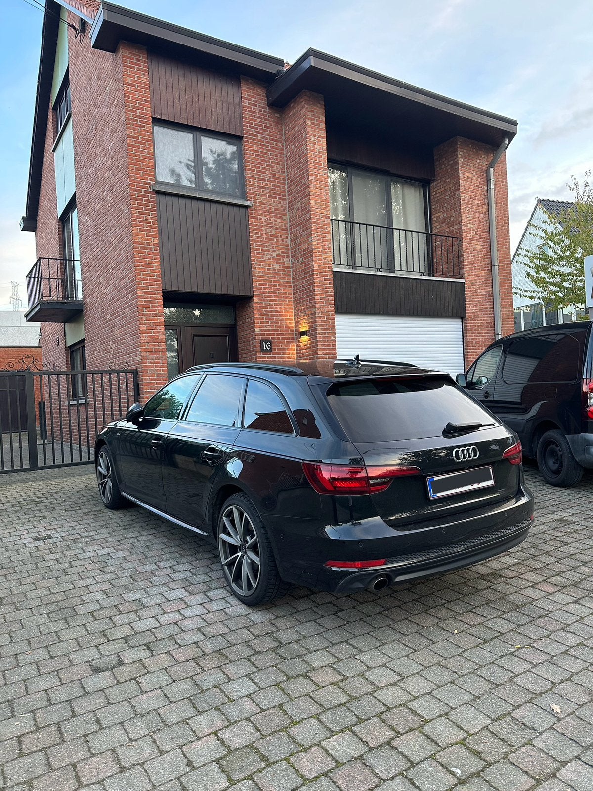 Audi A4 1.4TFSI S-LINE fulloption 150pk automaat, Auto's, 4 cilinders, A4, Zwart, 1395 cc