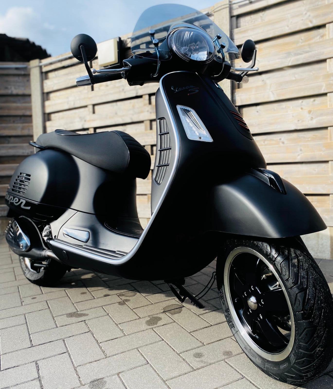 Vespa 125 gts, Scooter, Gebruikt, Particulier, 11 kW of minder
