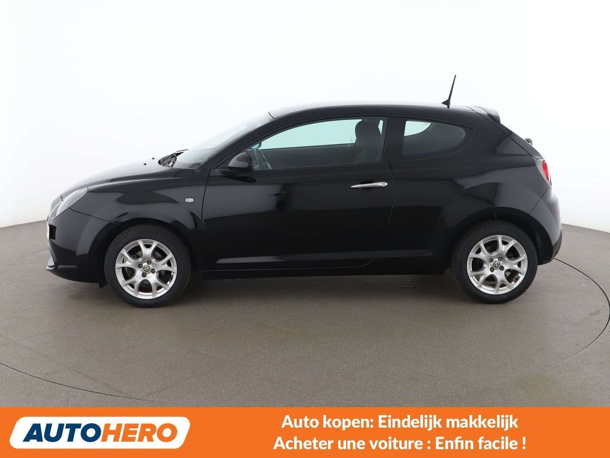 Alfa Romeo MiTo 1.4 Impression (bj 2016), Auto's, 4 zetels, Stof, Gebruikt, Zwart