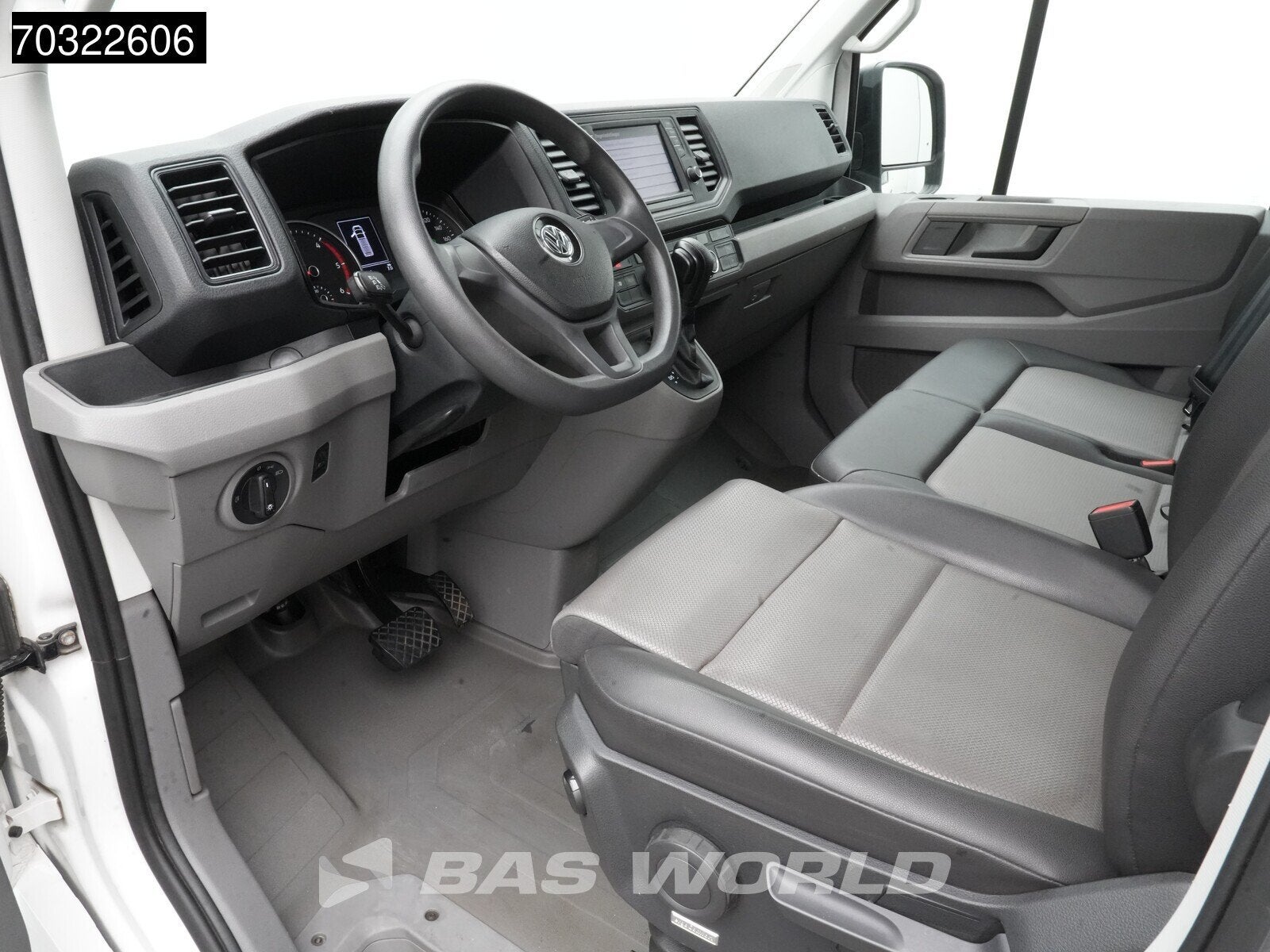 Volkswagen Crafter 140pk Automaat L3H3 Navi Airco Camera Par, Auto's, Bestelwagens en Lichte vracht, Automaat, Gebruikt, Euro 6