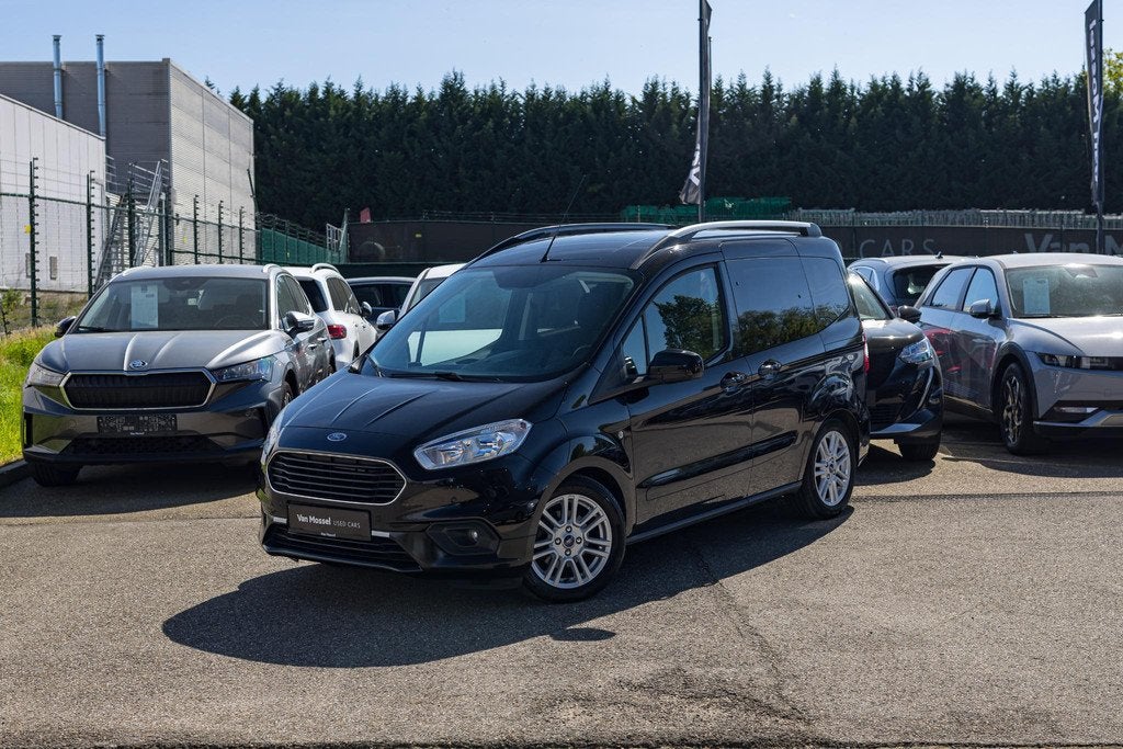 Ford Tourneo 1.5 TDCi 75kW Ambiente Camera | PDC V+A | Trekh, Auto's, Ford, Voorwielaandrijving, 75 kW, Gebruikt, 4 cilinders