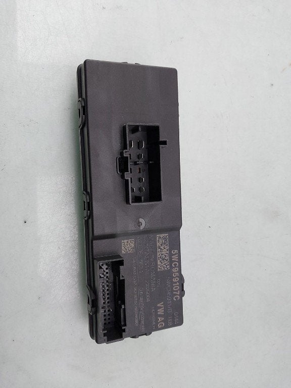 MODULE DE COMMANDE DU HAYON Tiguan (CT1) (|5WC959107C|), Volkswagen, Volkswagen AG, Utilisé, Kundenbetreuung@volkswagen.de