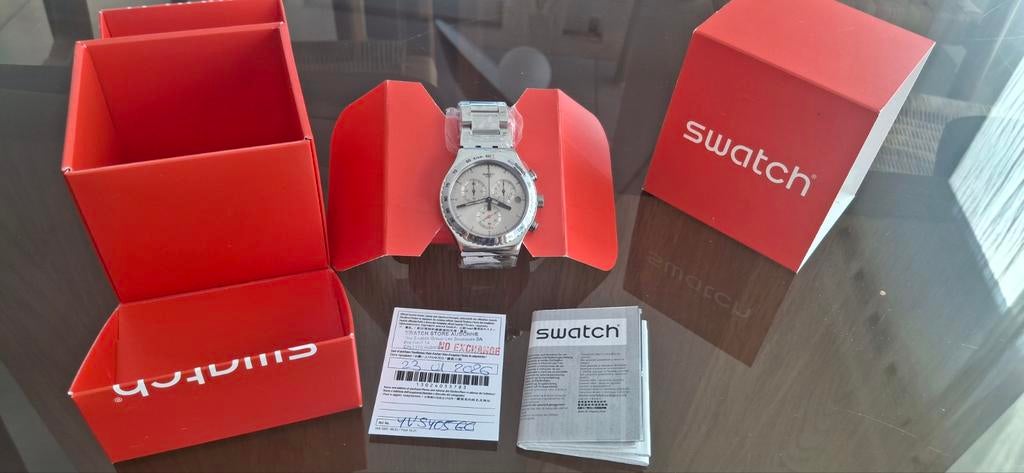 Montre Swatch Neuve, Enlèvement ou Envoi, Acier, Acier, Swatch