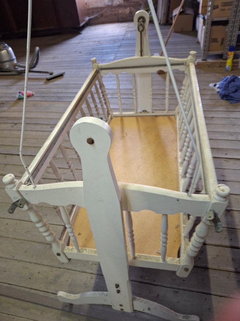 Wieg en kinderpark, Ophalen, Gebruikt, Wieltjes