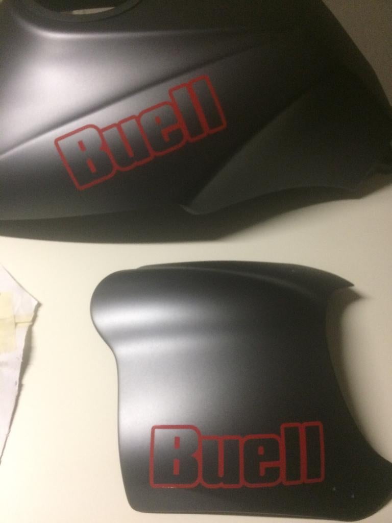 Buell tank-decals of ander doeleinde, Ophalen
